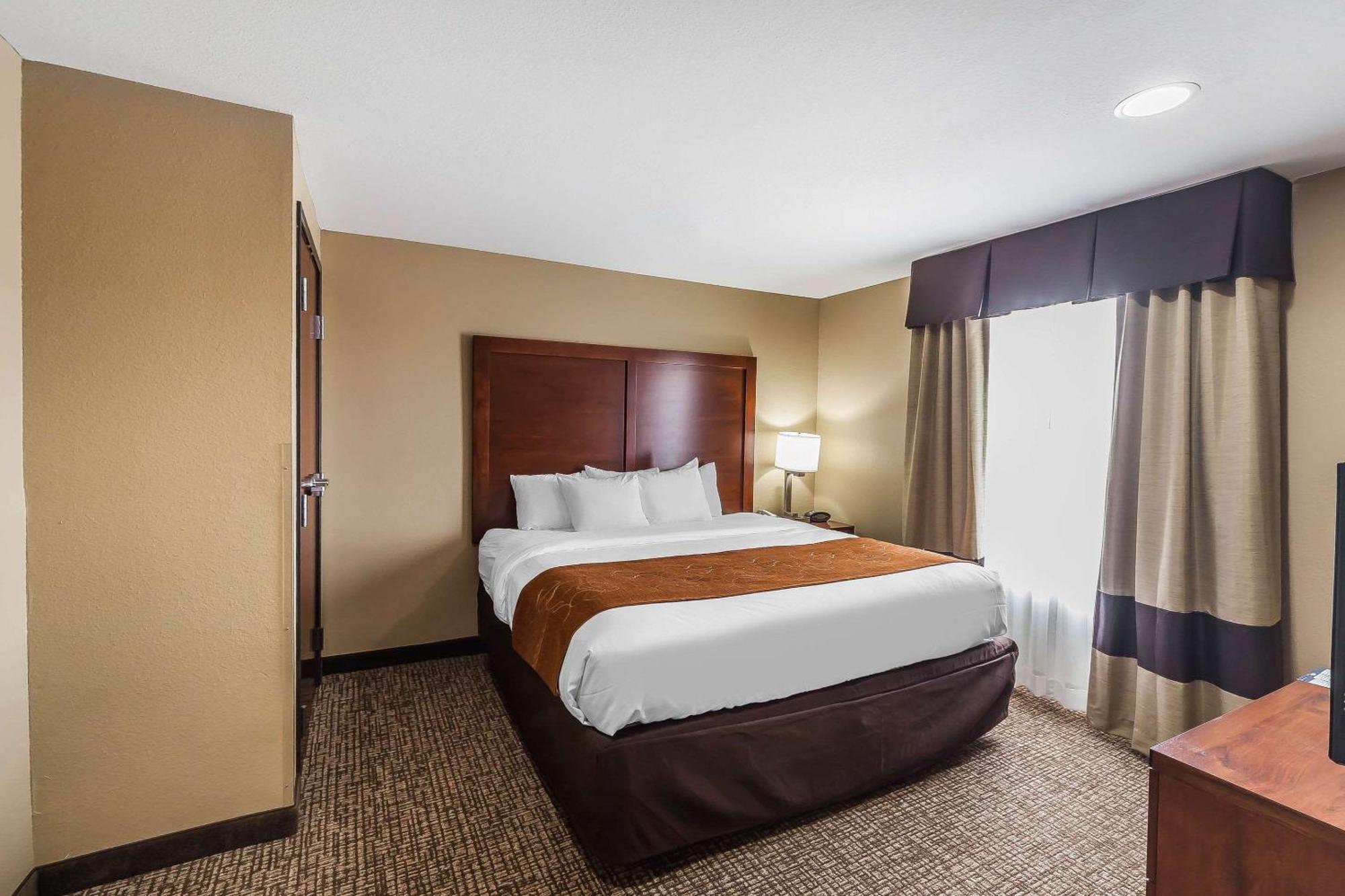 Comfort Suites Yukon - Sw Oklahoma City Екстер'єр фото