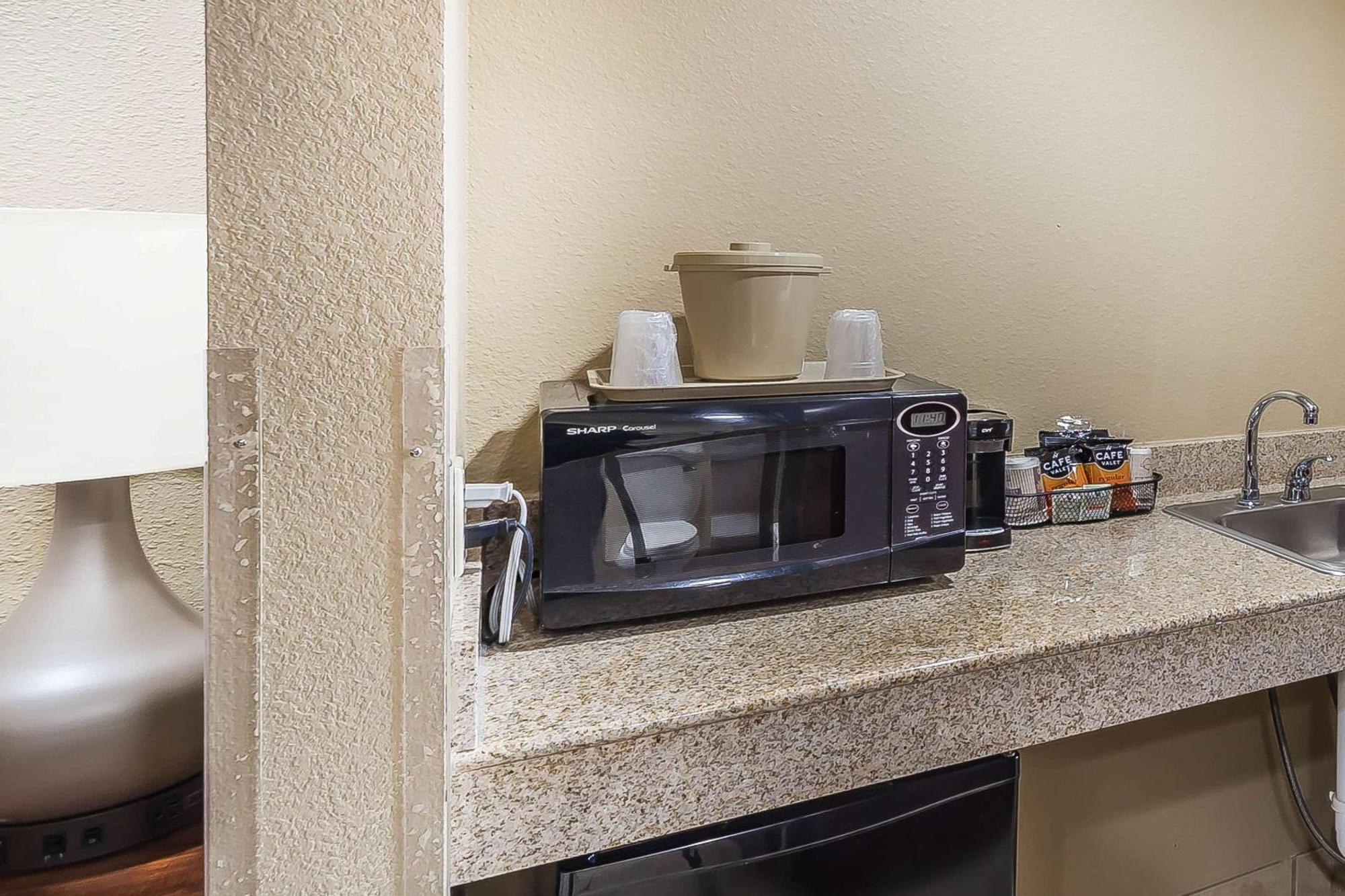 Comfort Suites Yukon - Sw Oklahoma City Екстер'єр фото