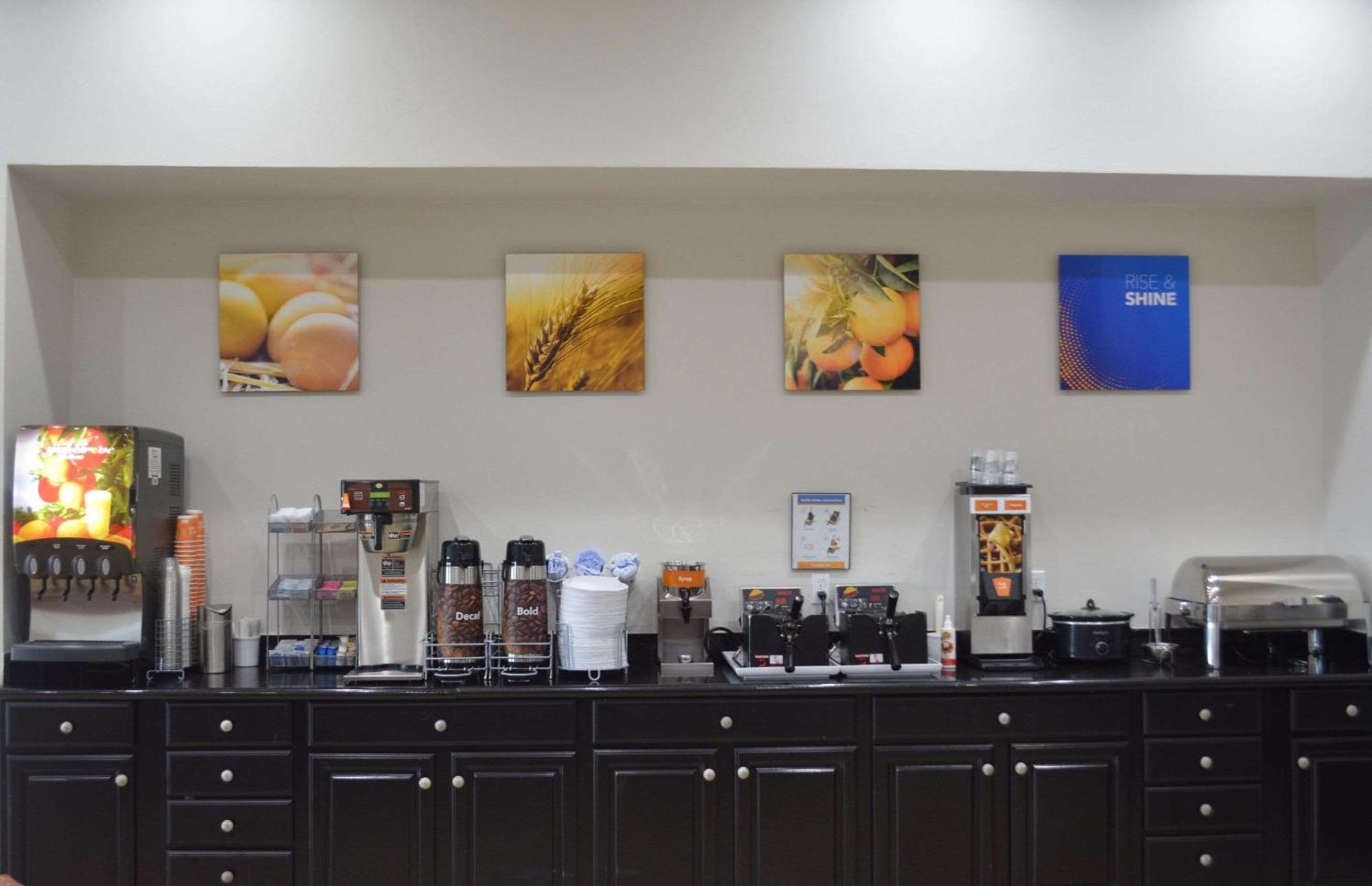 Comfort Suites Yukon - Sw Oklahoma City Екстер'єр фото