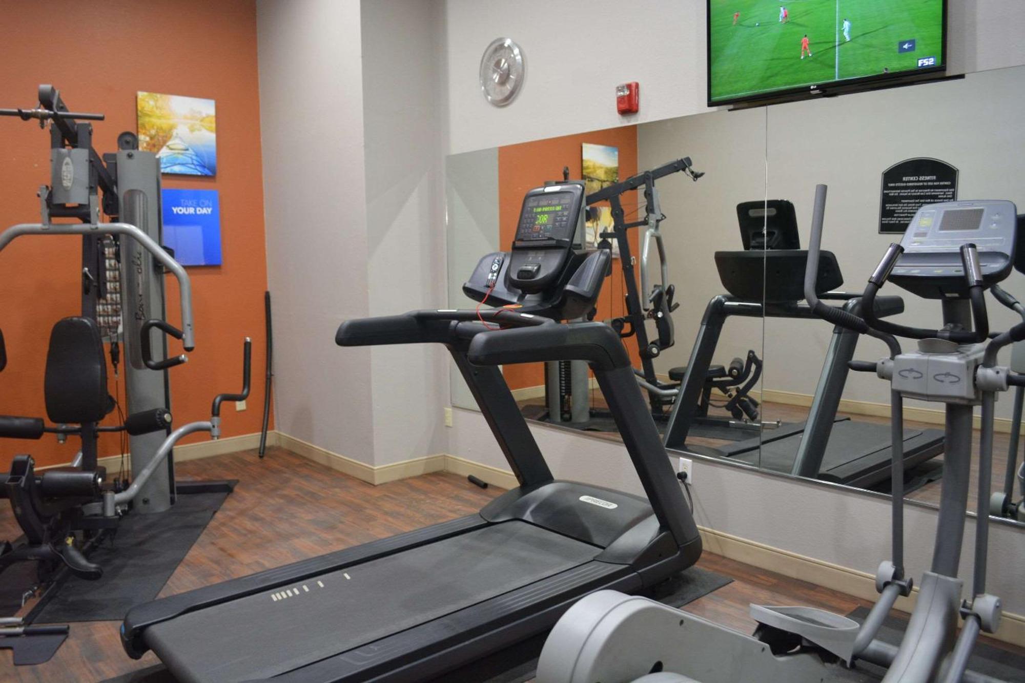 Comfort Suites Yukon - Sw Oklahoma City Екстер'єр фото