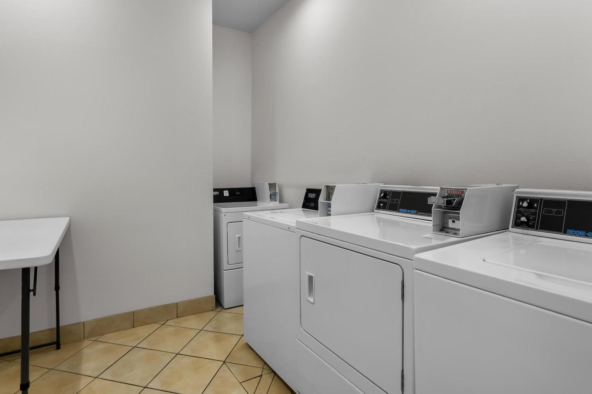 Comfort Suites Yukon - Sw Oklahoma City Екстер'єр фото